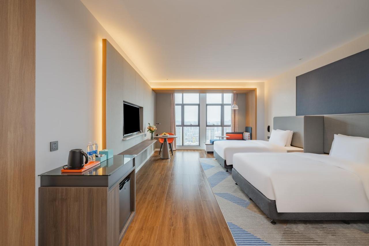 Holiday Inn Express Nanning Jiangnan By Ihg Εξωτερικό φωτογραφία