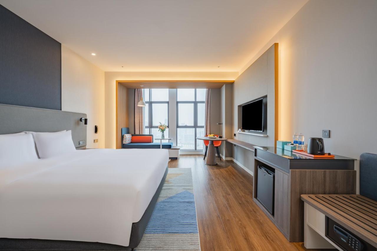 Holiday Inn Express Nanning Jiangnan By Ihg Εξωτερικό φωτογραφία