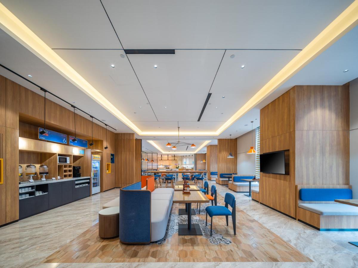 Holiday Inn Express Nanning Jiangnan By Ihg Εξωτερικό φωτογραφία