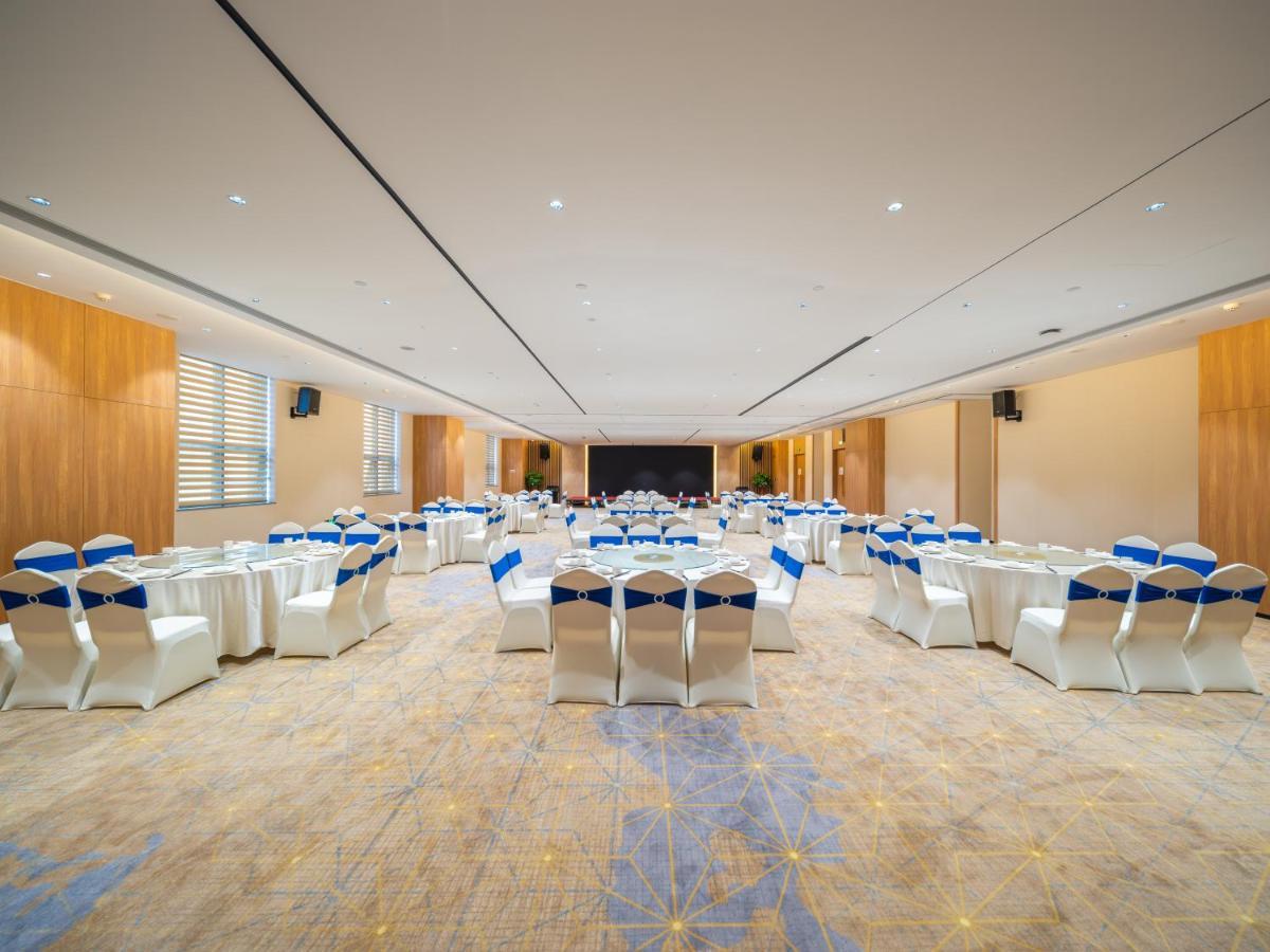 Holiday Inn Express Nanning Jiangnan By Ihg Εξωτερικό φωτογραφία