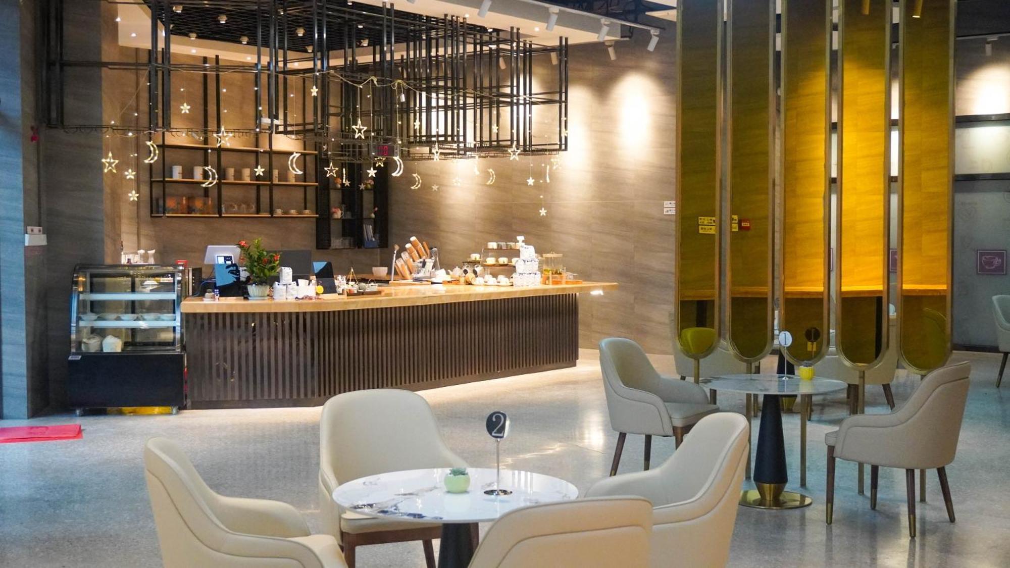 Holiday Inn Express Nanning Jiangnan By Ihg Εξωτερικό φωτογραφία
